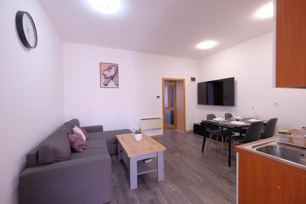 Apartment Klea - Cosy, Near City Center PUY Exterior foto